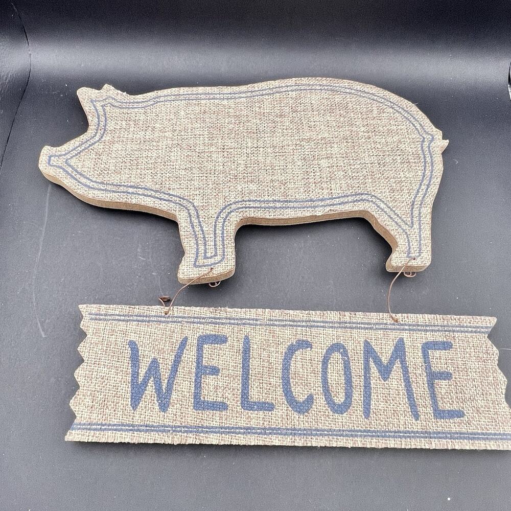 Wooden Farmhouse Welcome Pig Sign With Burlap Market Street